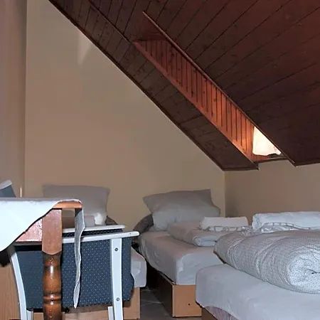 Panzió Koloska *