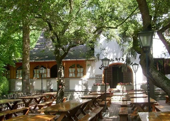 Koloska Apartmanhaz Bed and Breakfast Balatonfüred