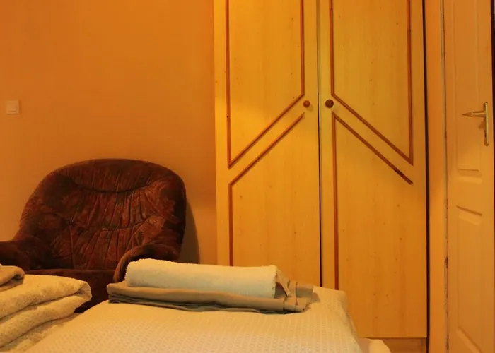 Bed and Breakfast Koloska Apartmanhaz *